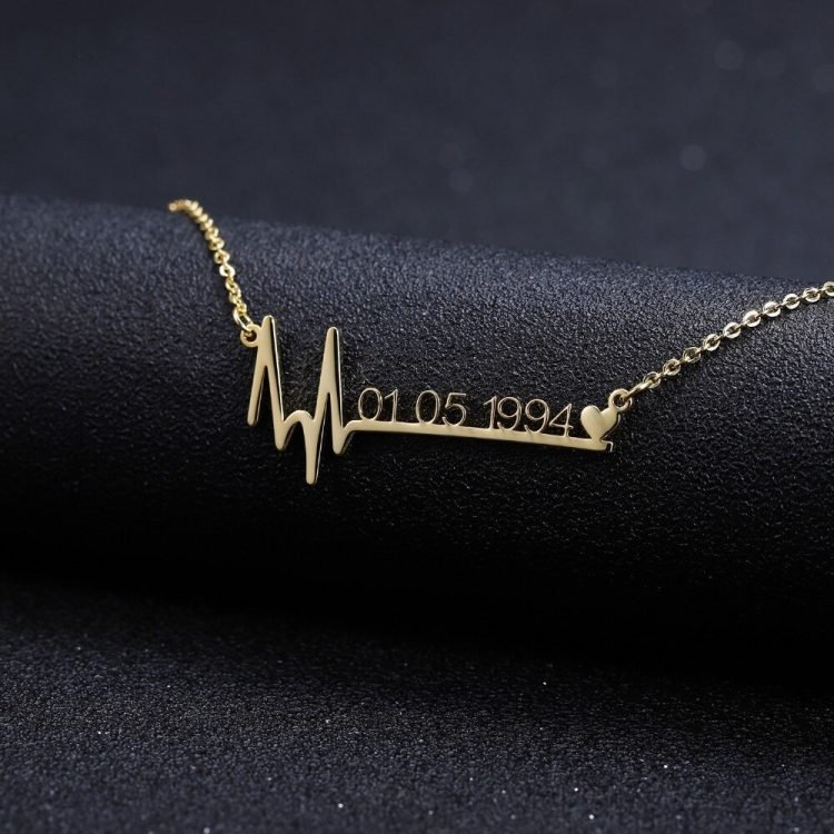 Custom Date Necklace With Heart Beat Symbol Simple Chain Women's Personalized Necklace