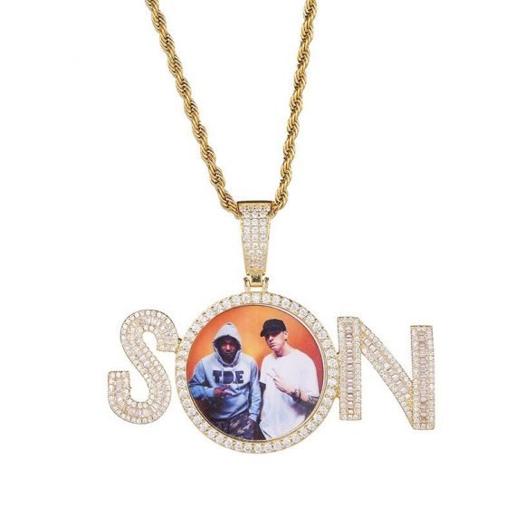 Hip Hop Custom One Name Photo Frame Necklace High Quality Charm For Personalized Jewelry Lovers Fancy Looking Photo Frame Name Necklace For Casual Outfits