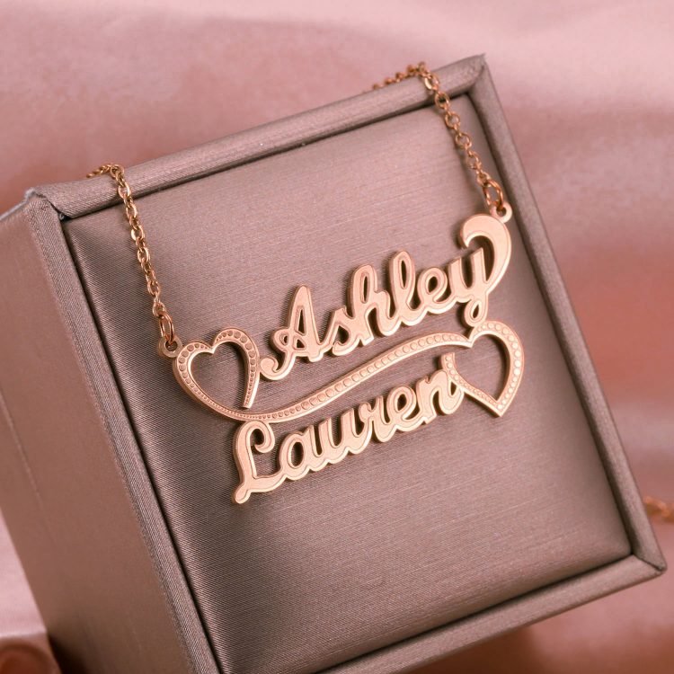 Simple Looking Custom Made Rose Gold Color Plated Two English Names Necklace Personalized Name Necklace For Stainless Steel Casual Jewelry Lovers Best Quality Jewelry With Heart Pendant