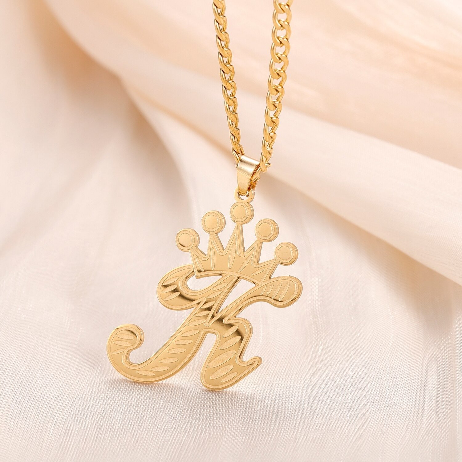 Custom Crown Letter Necklace High Quality Custom Made One English Letter Pendant Chain Crown Initial Personalized Jewelry Necklace For Women