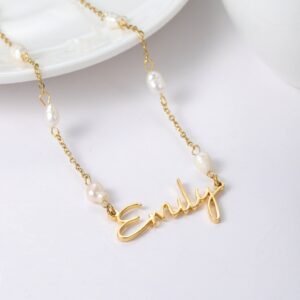 Script Handwriting Cursive Name Necklace Design with Personalized Font Style