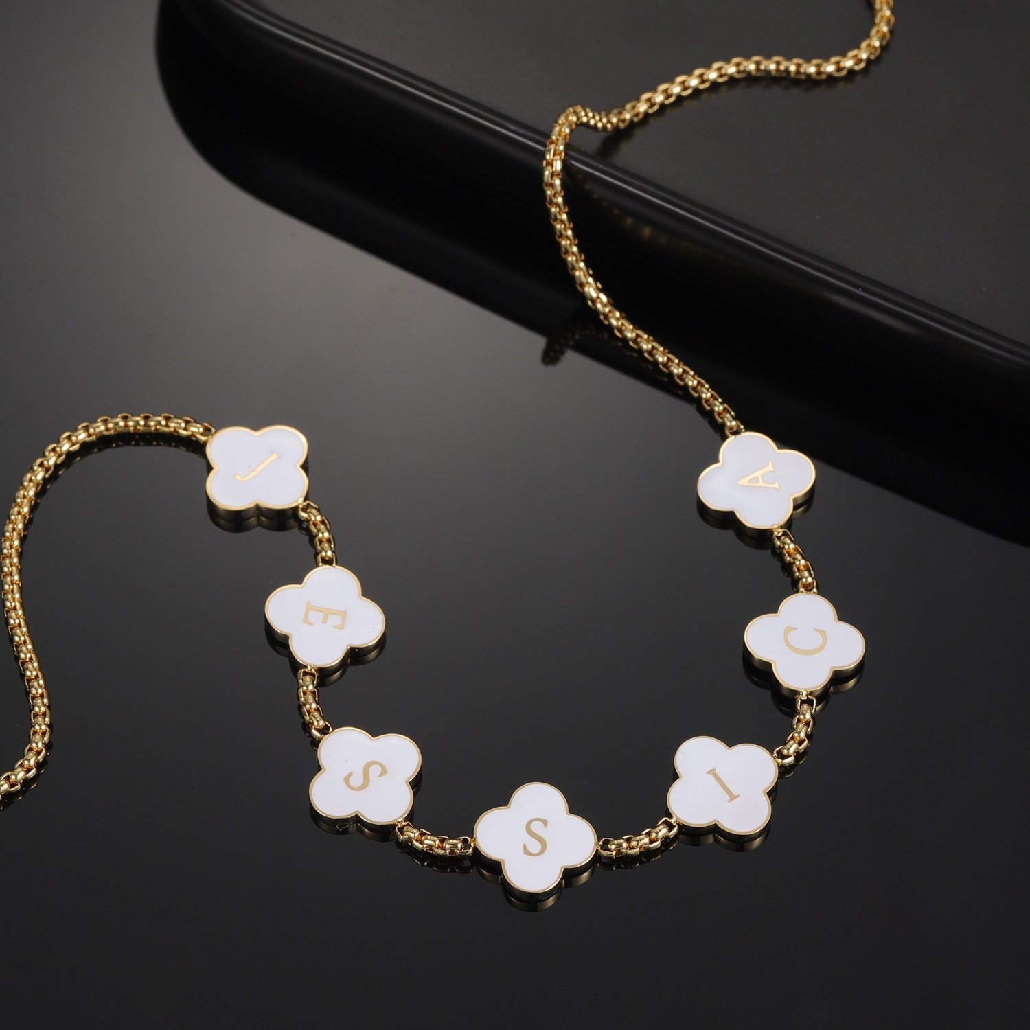 Cute Custom Clover Letters English Personalized Name Necklace 2