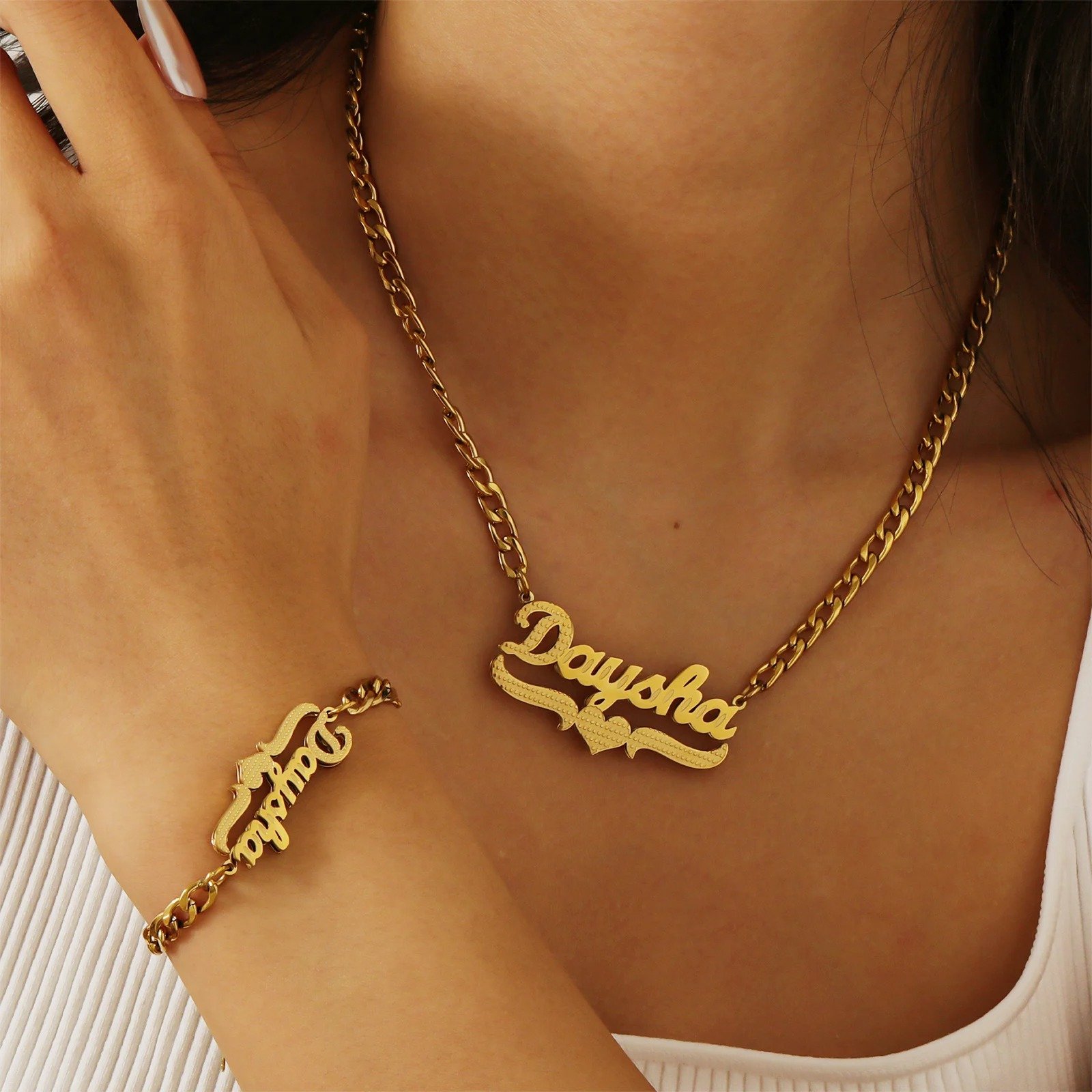 Textured Heart Name Necklace 1