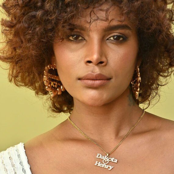 Custom Personalized Couple Name Bling Iced Out CZ Crystal Name Pendant Sparkling Necklace Chain