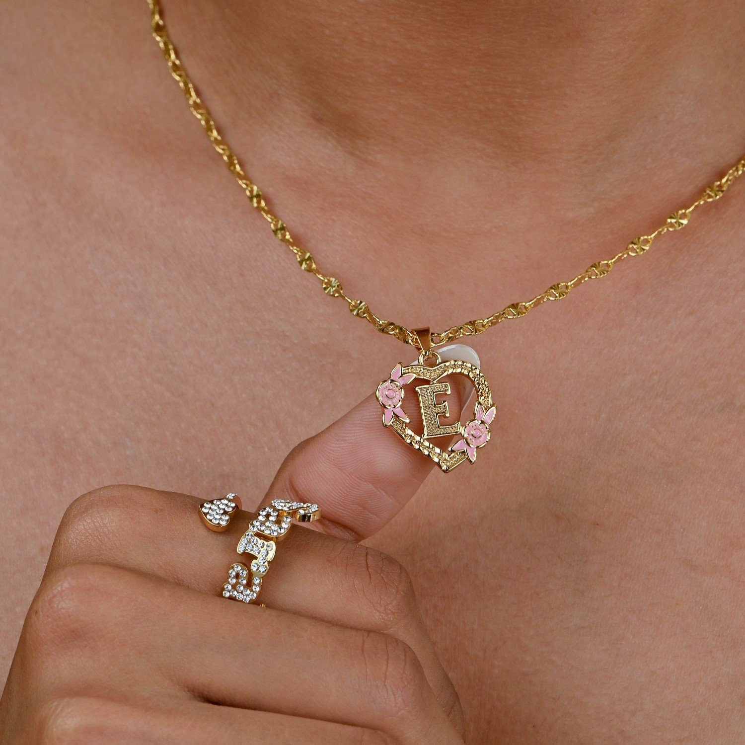 Floral heart initial necklace is stylish floral english initial heart designed pendant chain with English letter heart pendant charm jewelry gift to best friend 7